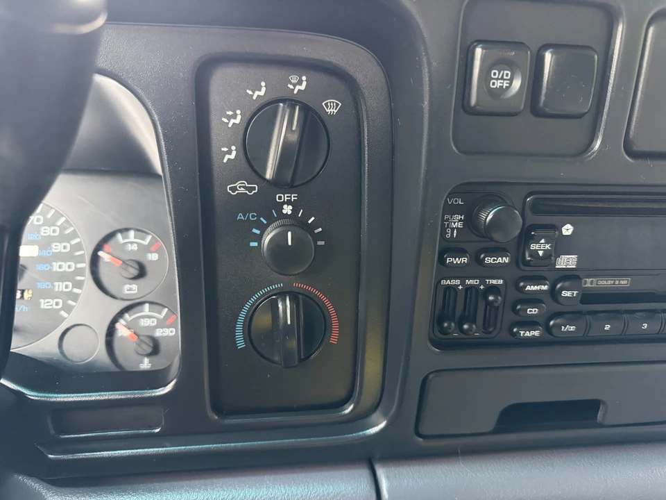 1997 Dodge Ram 2nd Gen - Image 28 of 31