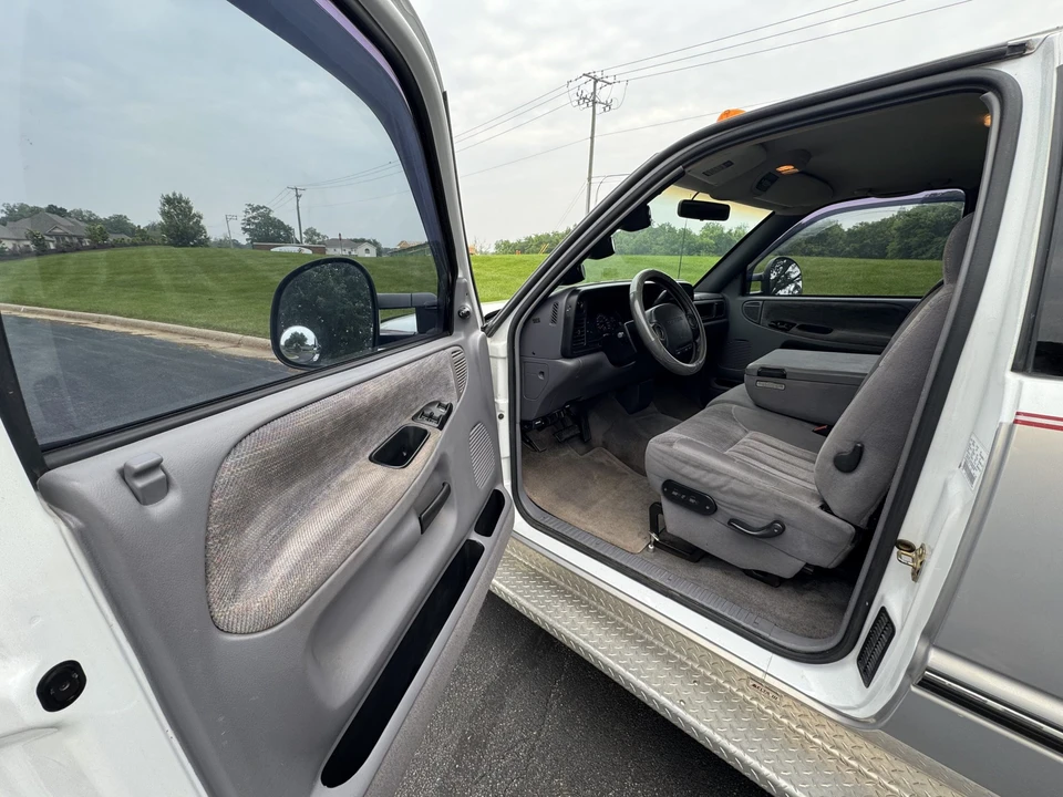 1997 Dodge Ram 2nd Gen - Image 25 of 31