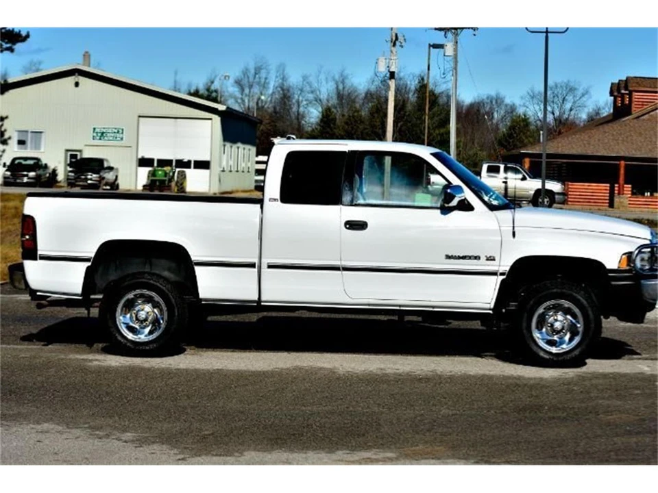 1997 Dodge Ram 2nd Gen - Image 2 of 31