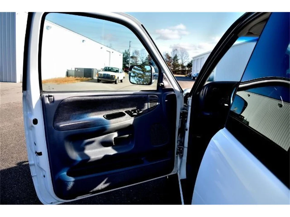 1997 Dodge Ram 2nd Gen - Image 28 of 31