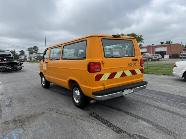 1997 Dodge Ram Van - Image 7 of 17