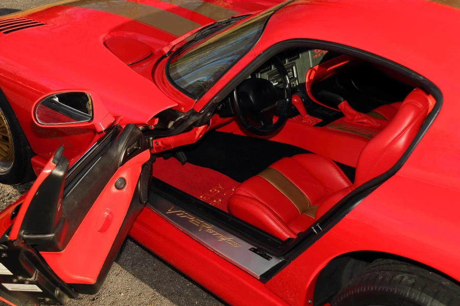 1997 Dodge Viper GTS 2nd Gen - Image 24 of 31