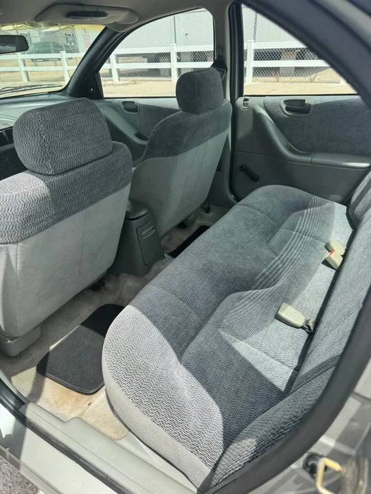 1997 Dodge Stratus - Image 8 of 9