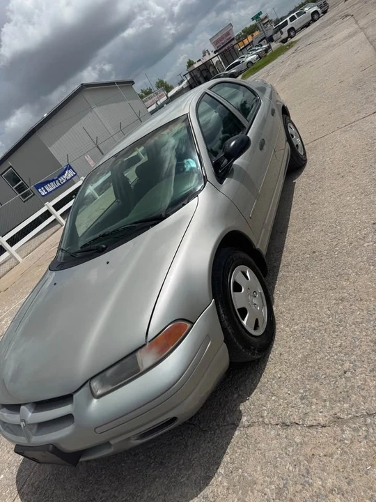 1997 Dodge Stratus - Image 2 of 9