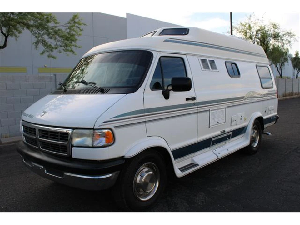 1997 Dodge Ram Van - Image 5 of 31
