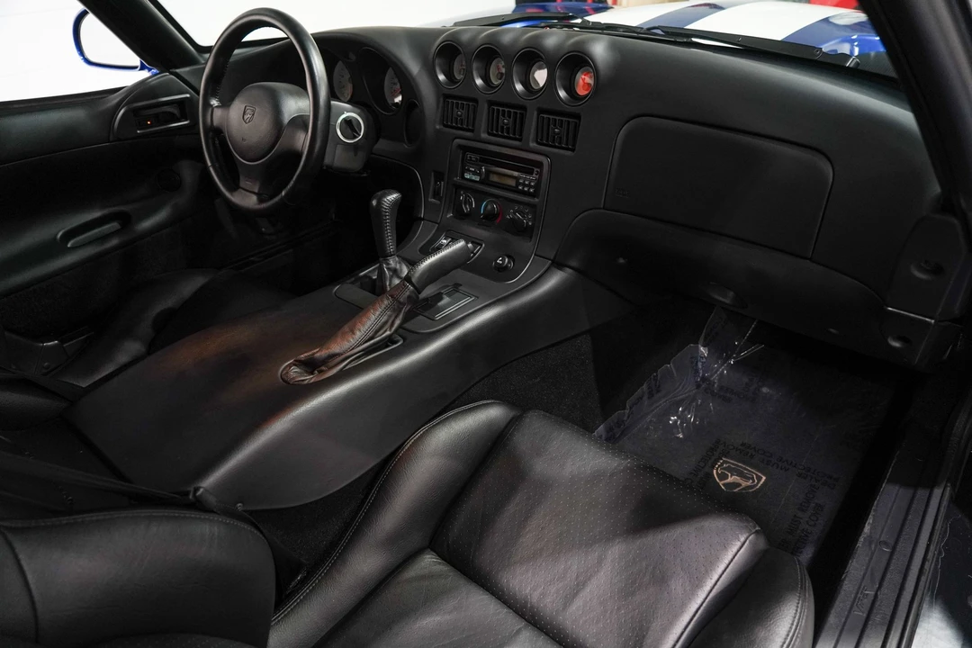 1997 Dodge Viper 2nd Gen - Image 2 of 31