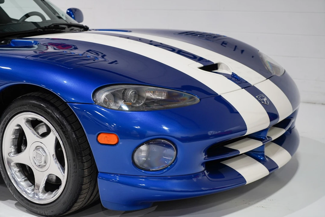 1997 Dodge Viper 2nd Gen - Image 9 of 31