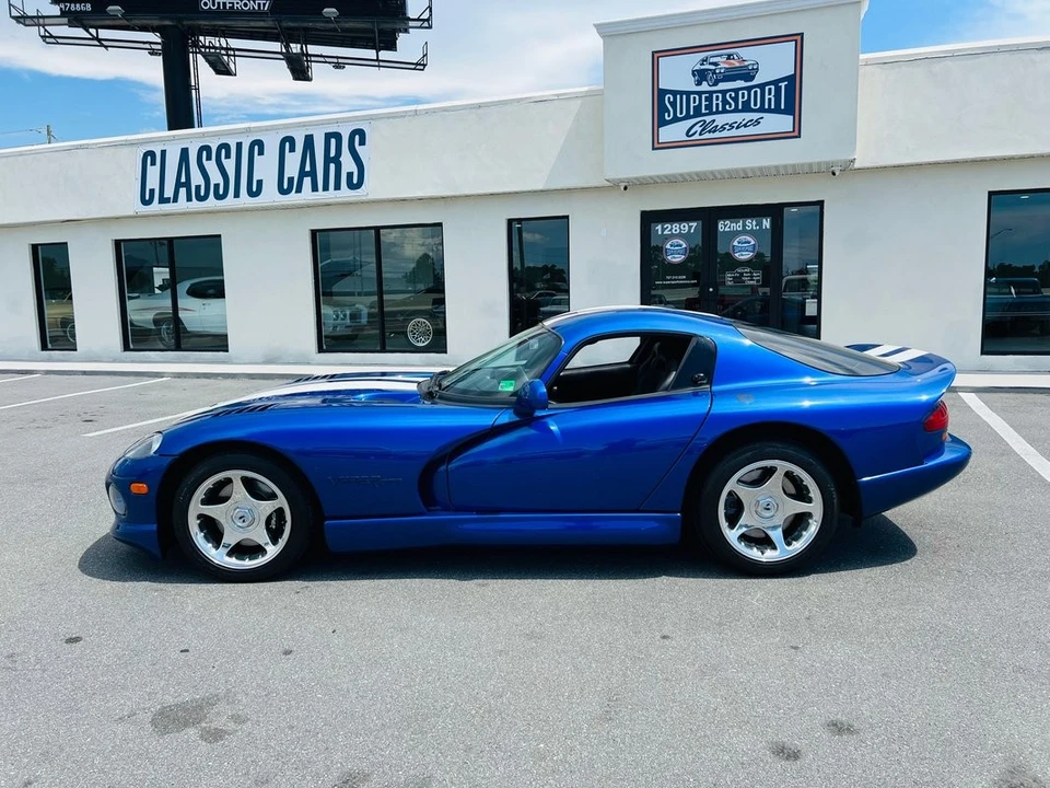 1997 Dodge Viper 2nd Gen - Image 2 of 31