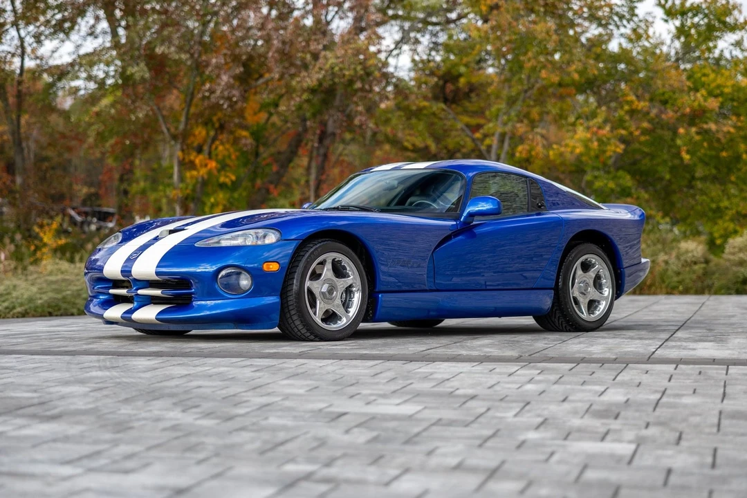 1997 Dodge Viper GTS 2nd Gen - Image 5 of 21