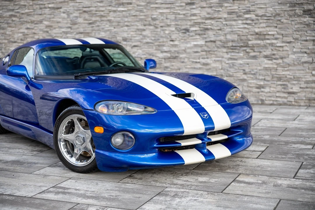 1997 Dodge Viper GTS 2nd Gen - Image 3 of 21