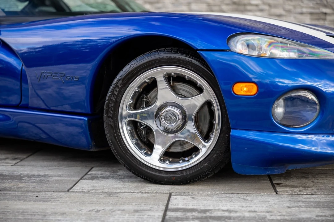 1997 Dodge Viper GTS 2nd Gen - Image 4 of 21