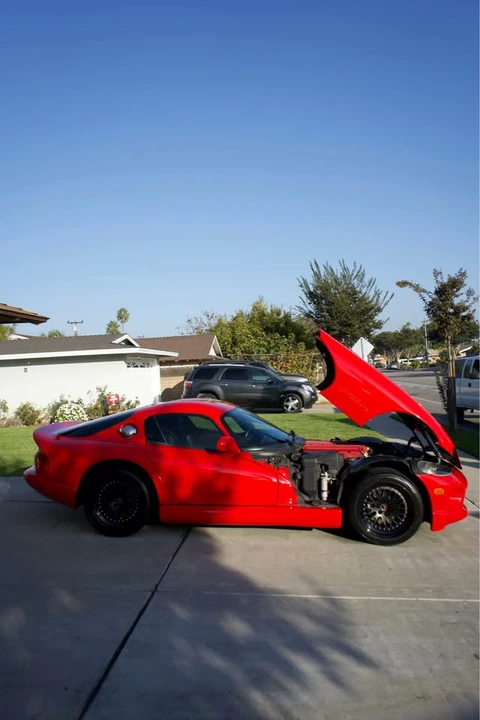 1997 Dodge Viper GTS 2nd Gen - Image 2 of 13