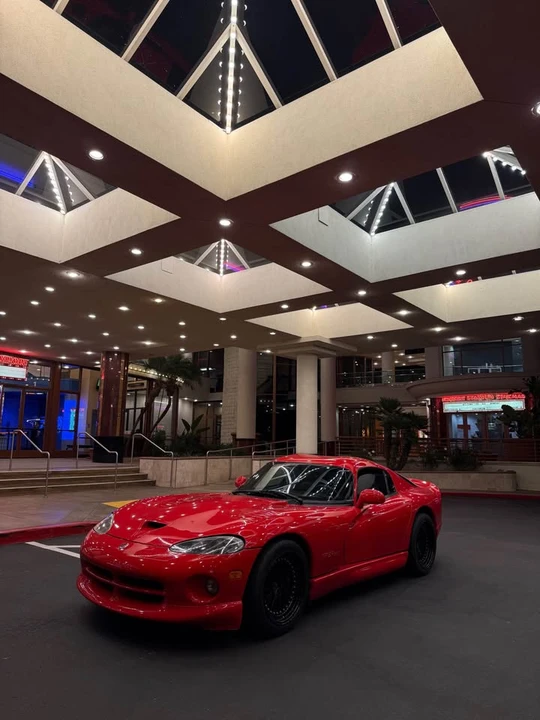 1997 Dodge Viper GTS 2nd Gen - Image 6 of 13