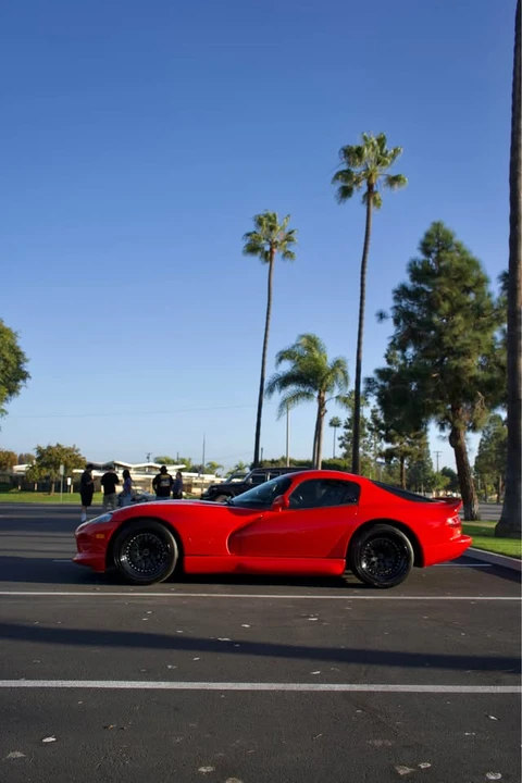 1997 Dodge Viper GTS 2nd Gen - Image 2 of 14