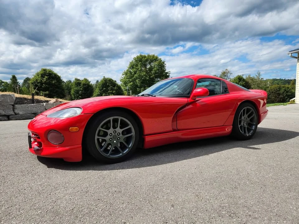 1997 Dodge Viper GTS 2nd Gen - Image 2 of 7