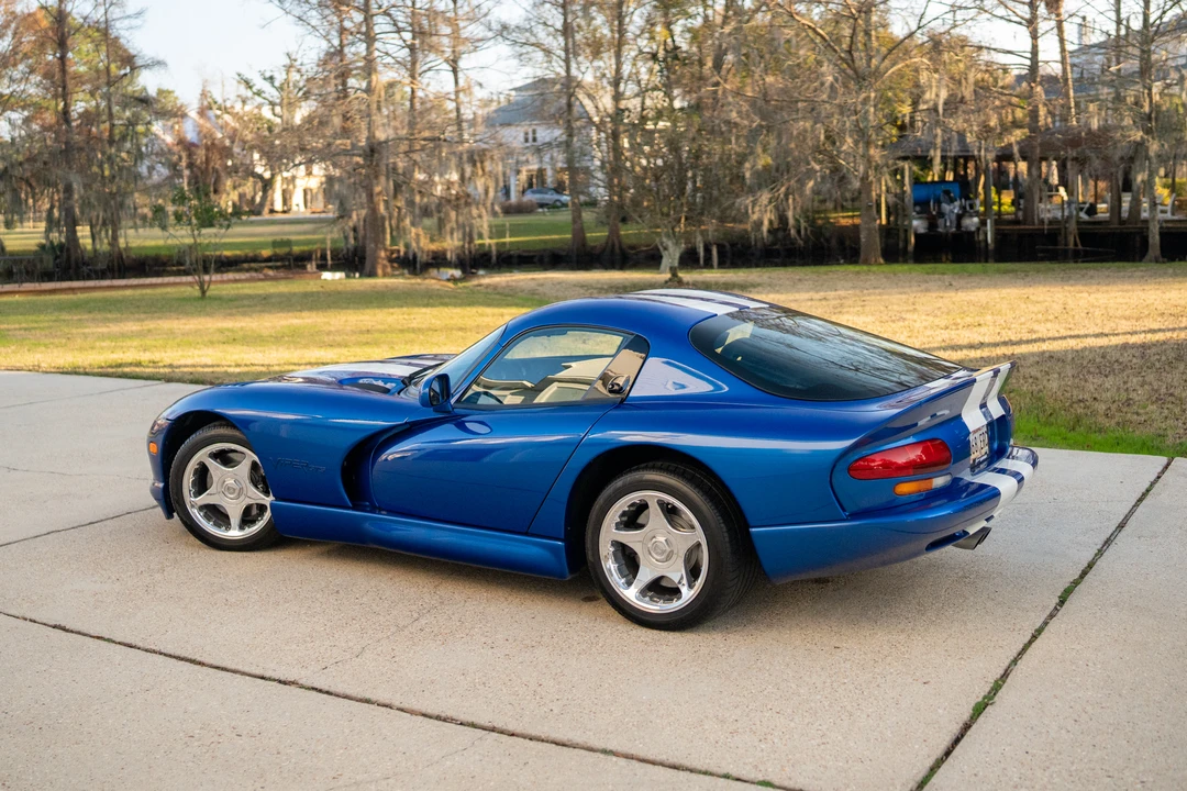 1997 Dodge Viper GTS 2nd Gen - Image 15 of 31