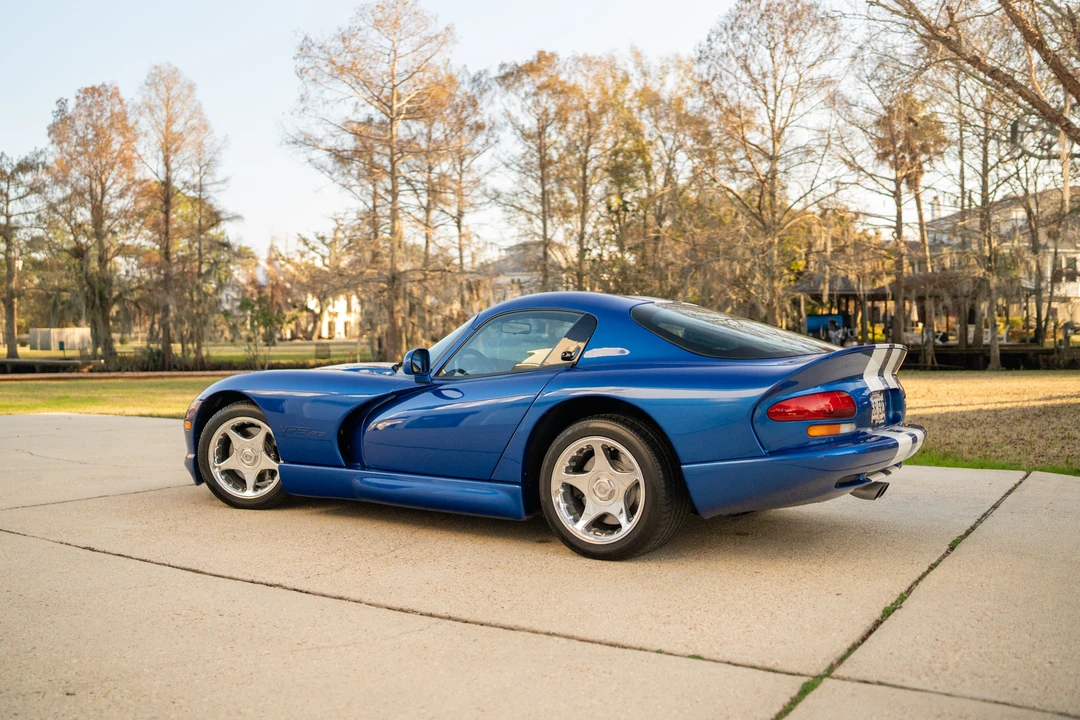 1997 Dodge Viper GTS 2nd Gen - Image 14 of 31