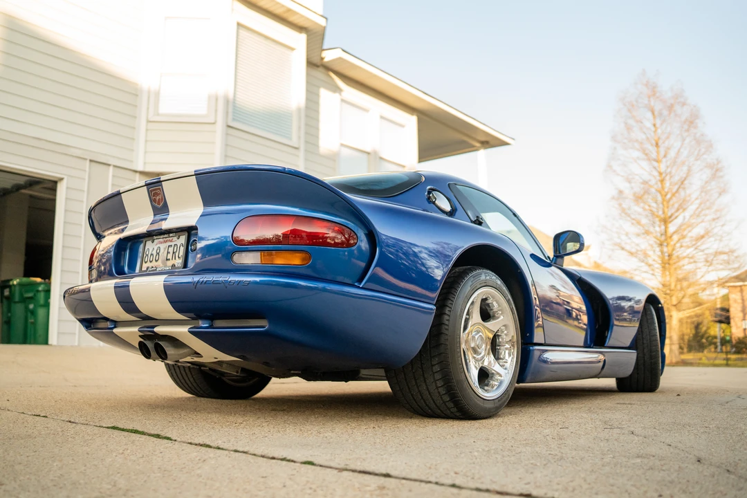 1997 Dodge Viper GTS 2nd Gen - Image 22 of 31