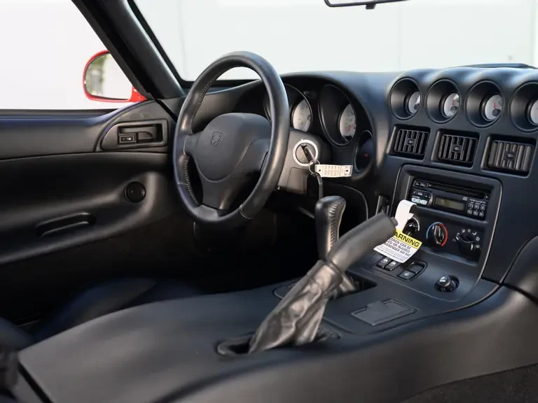 1997 Dodge Viper GTS 2nd Gen - Image 14 of 31