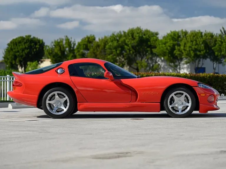 1997 Dodge Viper GTS 2nd Gen - Image 11 of 31