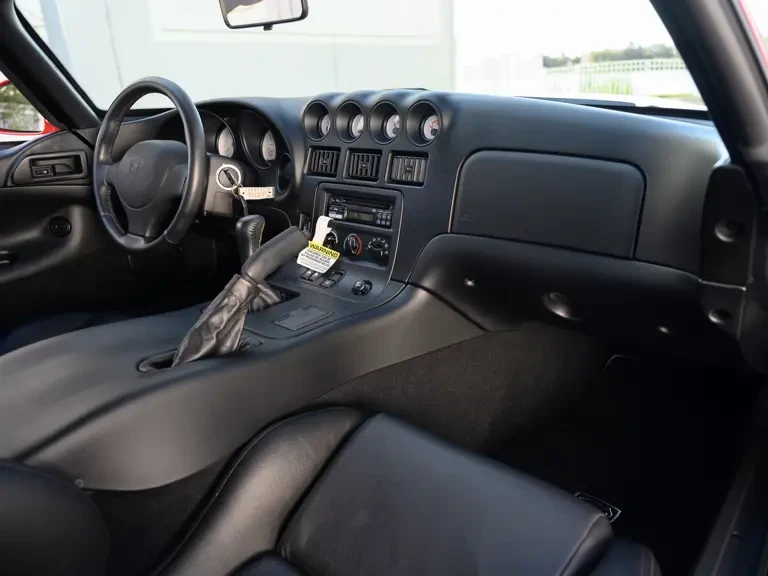 1997 Dodge Viper GTS 2nd Gen - Image 5 of 31