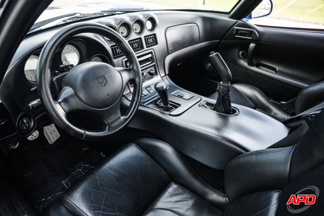 1997 Dodge Viper GTS 2nd Gen - Image 2 of 31