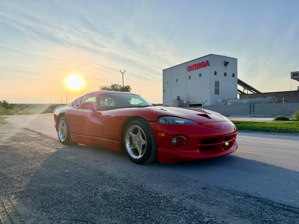 1997 Dodge Viper GTS 2nd Gen - Image 7 of 31