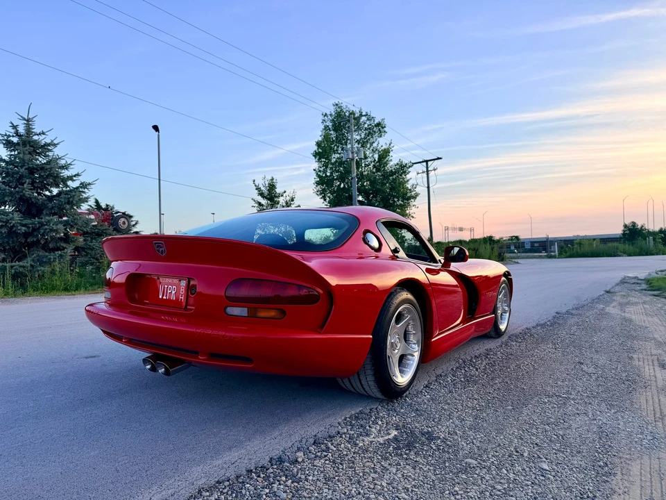 1997 Dodge Viper GTS 2nd Gen - Image 10 of 31
