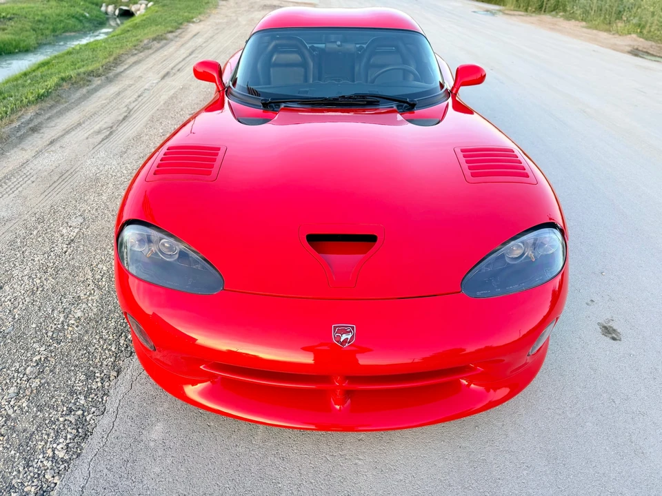 1997 Dodge Viper GTS 2nd Gen - Image 4 of 31