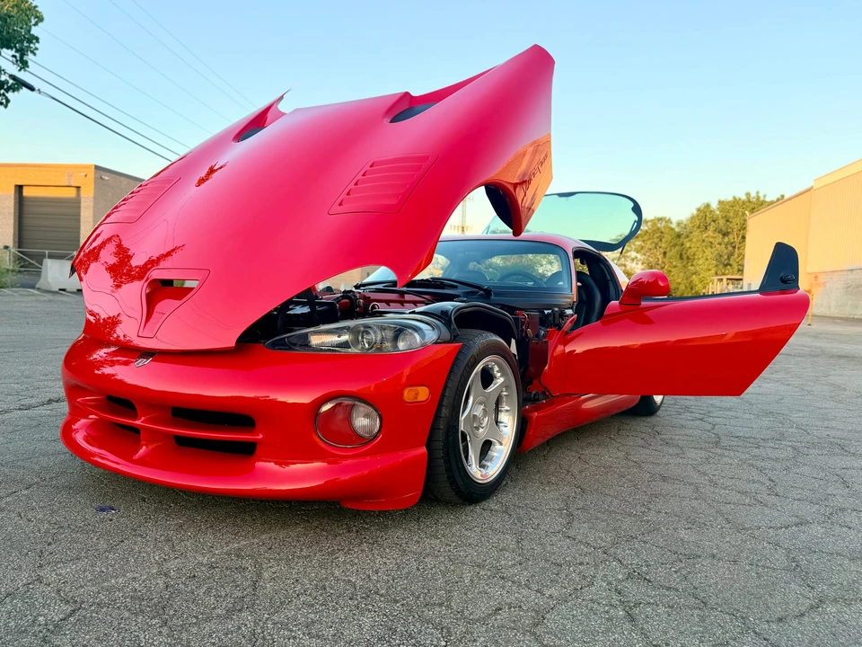 1997 Dodge Viper GTS 2nd Gen - Image 21 of 31