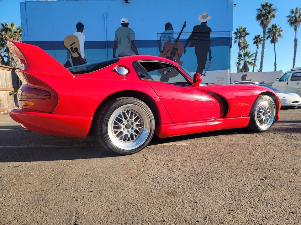 1997 Dodge Viper GTS 2nd Gen - Image 12 of 31
