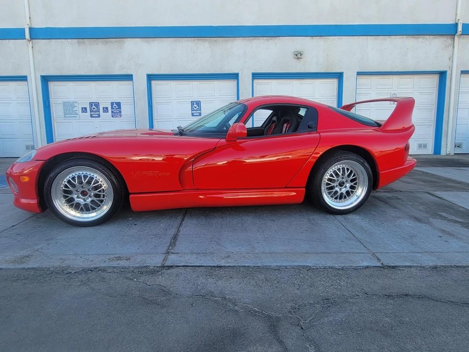 1997 Dodge Viper GTS 2nd Gen - Image 5 of 31