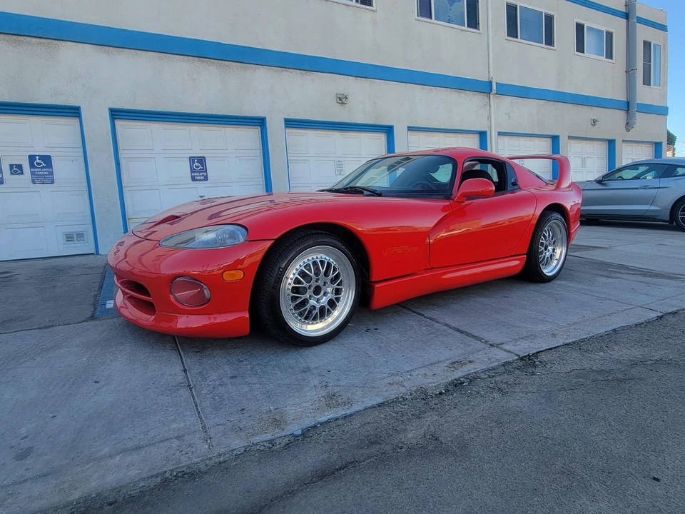1997 Dodge Viper GTS 2nd Gen - Image 3 of 31