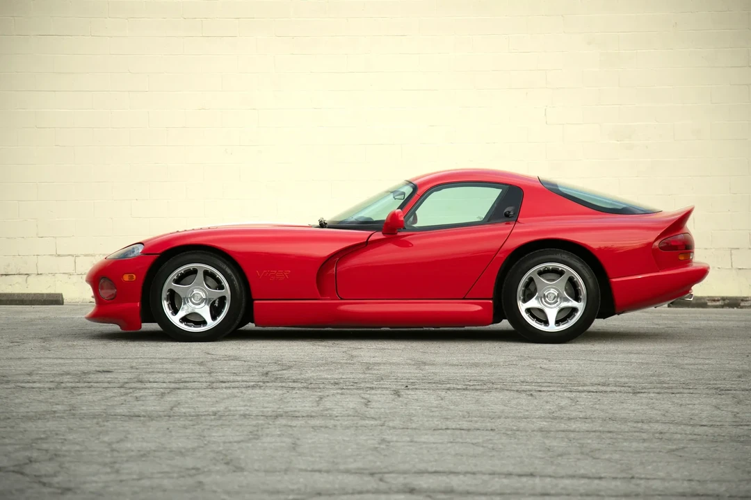 1997 Dodge Viper GTS 2nd Gen - Image 4 of 31