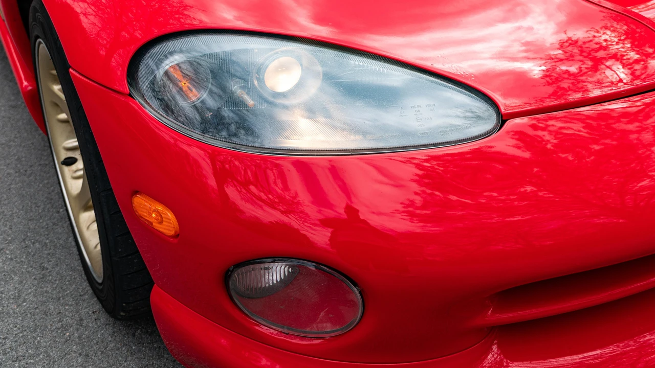 1997 Dodge Viper GTS 2nd Gen - Image 10 of 31