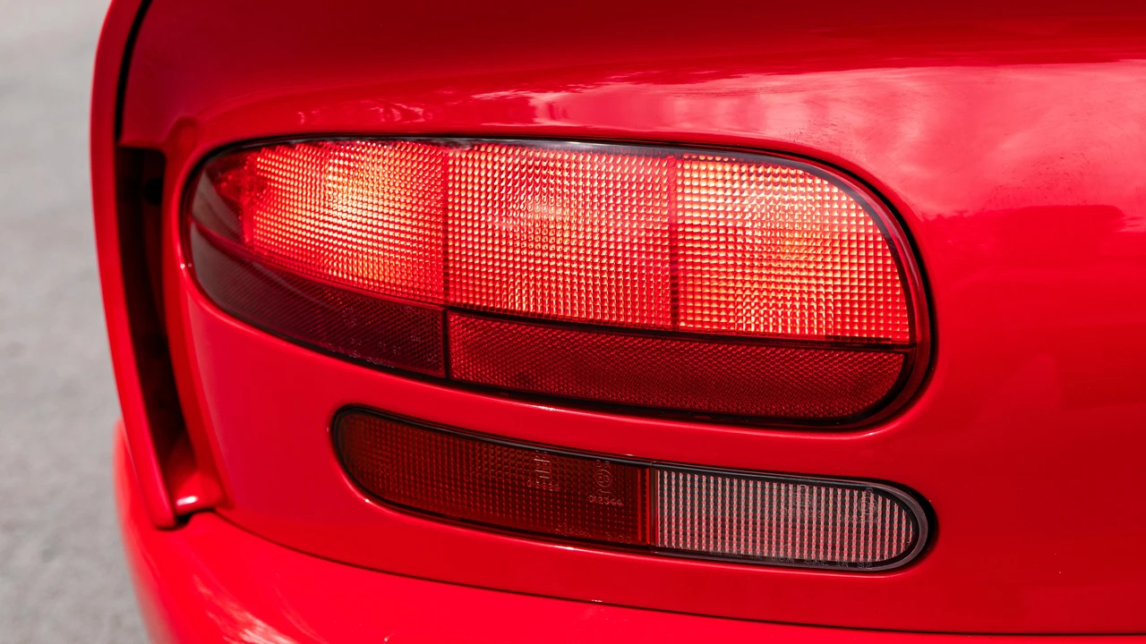 1997 Dodge Viper GTS 2nd Gen - Image 21 of 31