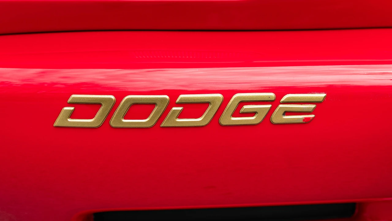 1997 Dodge Viper GTS 2nd Gen - Image 22 of 31