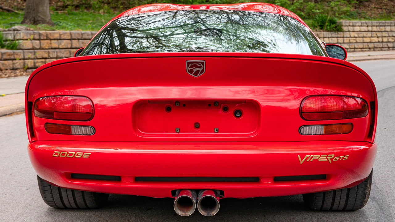 1997 Dodge Viper GTS 2nd Gen - Image 7 of 31