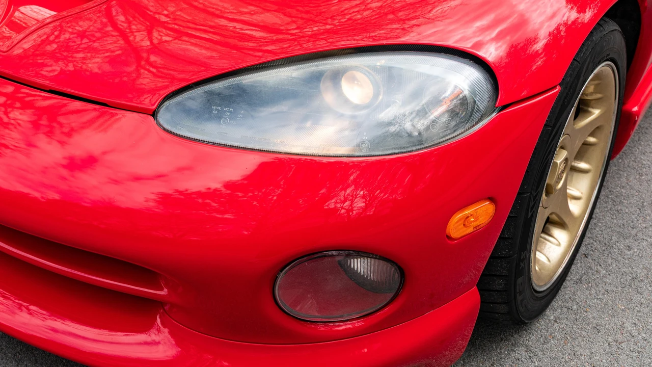 1997 Dodge Viper GTS 2nd Gen - Image 16 of 31