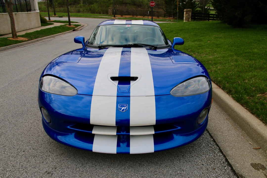1997 Dodge Viper GTS 2nd Gen - Image 18 of 31