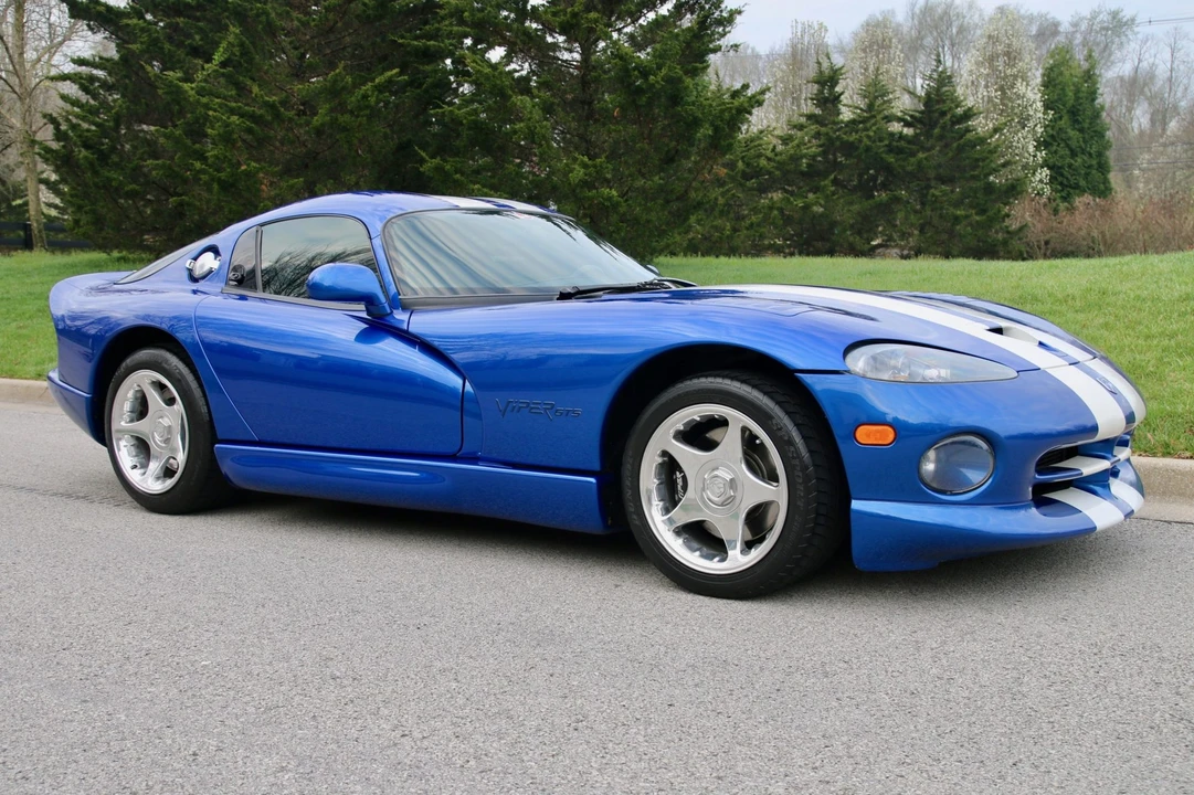 1997 Dodge Viper GTS 2nd Gen - Image 16 of 31