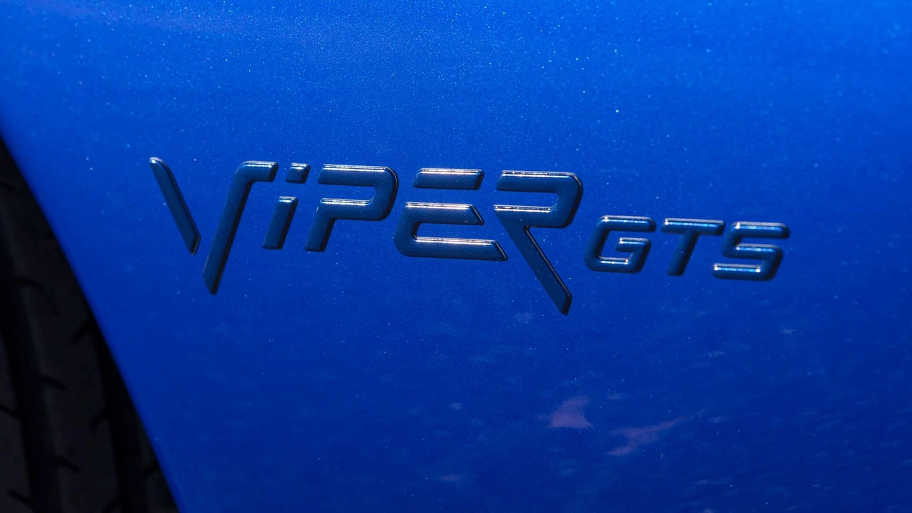 1997 Dodge Viper GTS 2nd Gen - Image 20 of 31