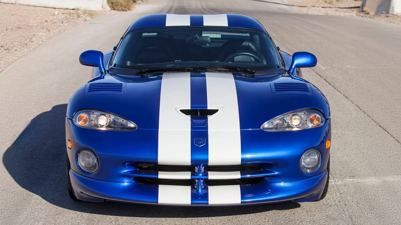 1997 Dodge Viper GTS 2nd Gen - Image 13 of 31