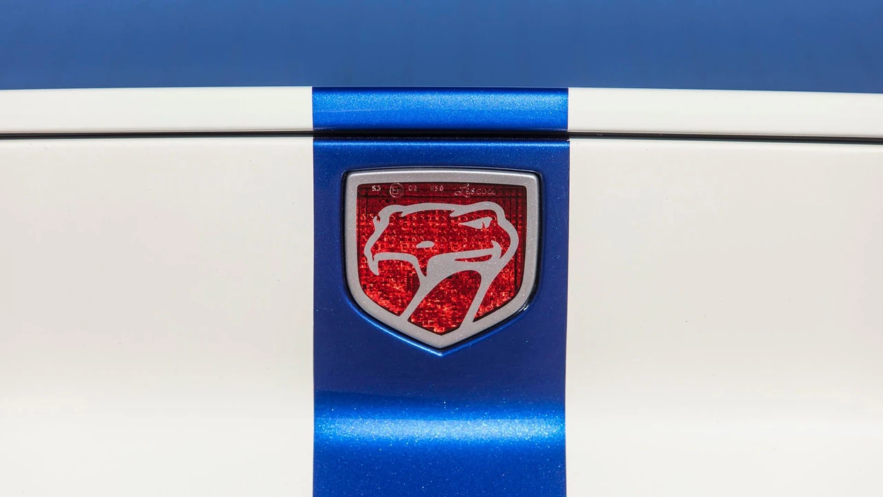 1997 Dodge Viper GTS 2nd Gen - Image 19 of 31