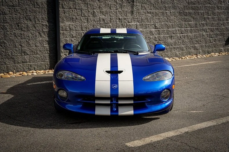 1997 Dodge Viper GTS 2nd Gen - Image 2 of 19