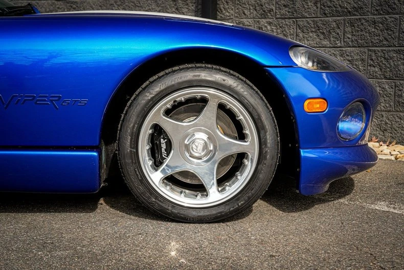 1997 Dodge Viper GTS 2nd Gen - Image 8 of 19