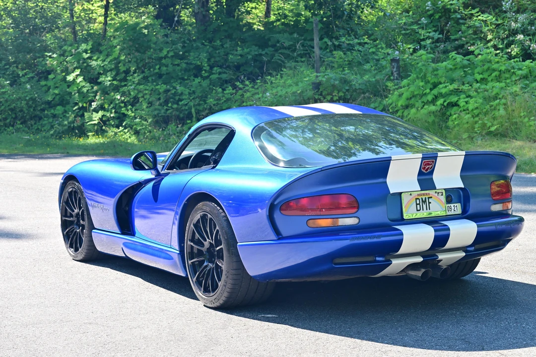 1997 Dodge Viper GTS 2nd Gen - Image 13 of 31