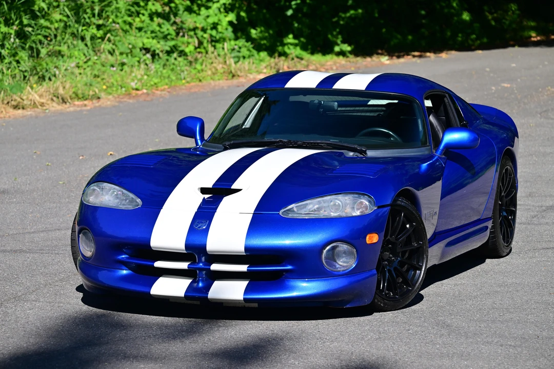 1997 Dodge Viper GTS 2nd Gen - Image 9 of 31