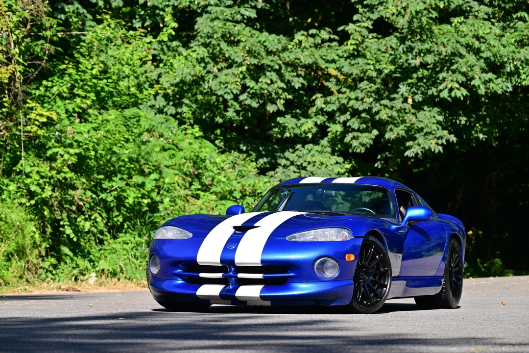 1997 Dodge Viper GTS 2nd Gen - Image 8 of 31