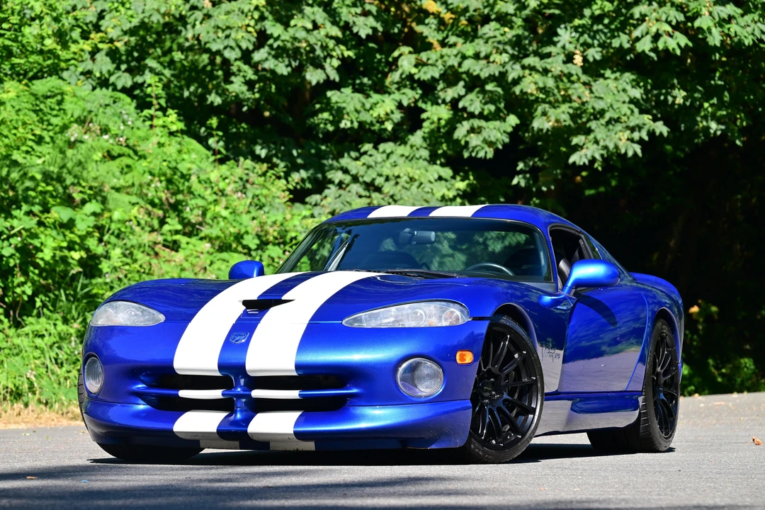1997 Dodge Viper GTS 2nd Gen - Image 10 of 31